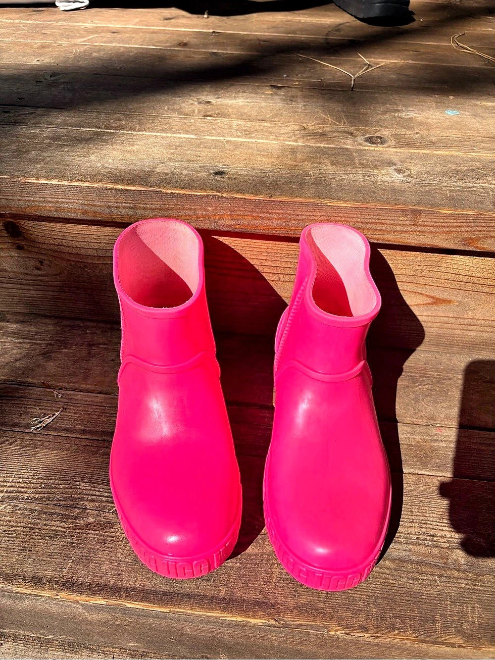 UGG Drizlita Rain Boot Pink Rain Boots Like New